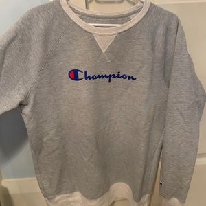 Champion Crew Neck!